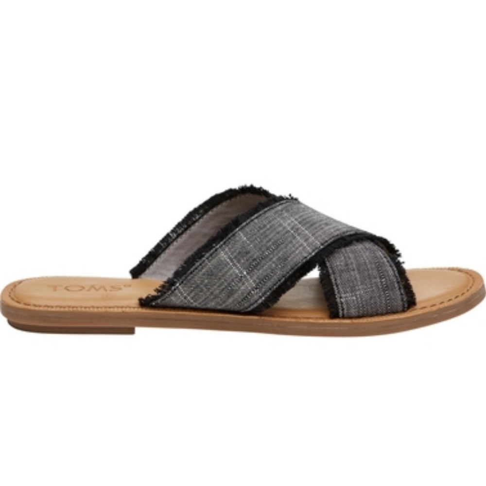 New Tom's Sandals sz 8